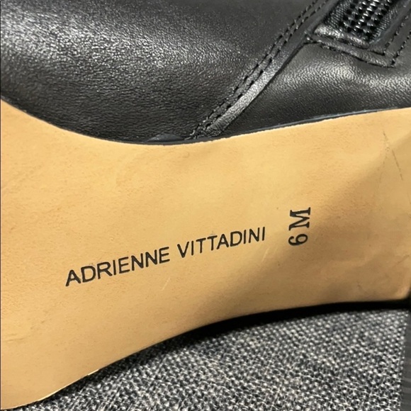 Adrienne Vittadini Bonsai booties, 6M, Black - Picture 9 of 9